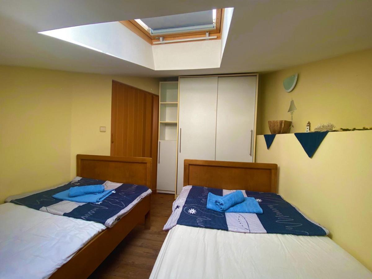 Sailor Apartments Đảo Pag Ngoại thất bức ảnh