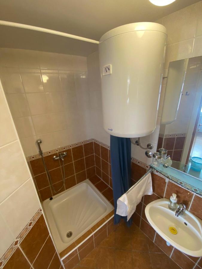 Sailor Apartments Đảo Pag Ngoại thất bức ảnh